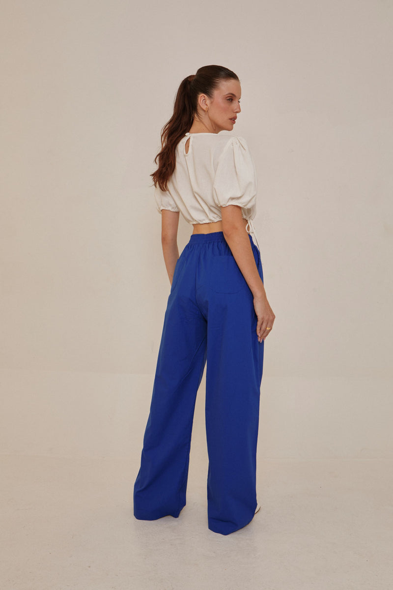 Calça reta em algodão 100%