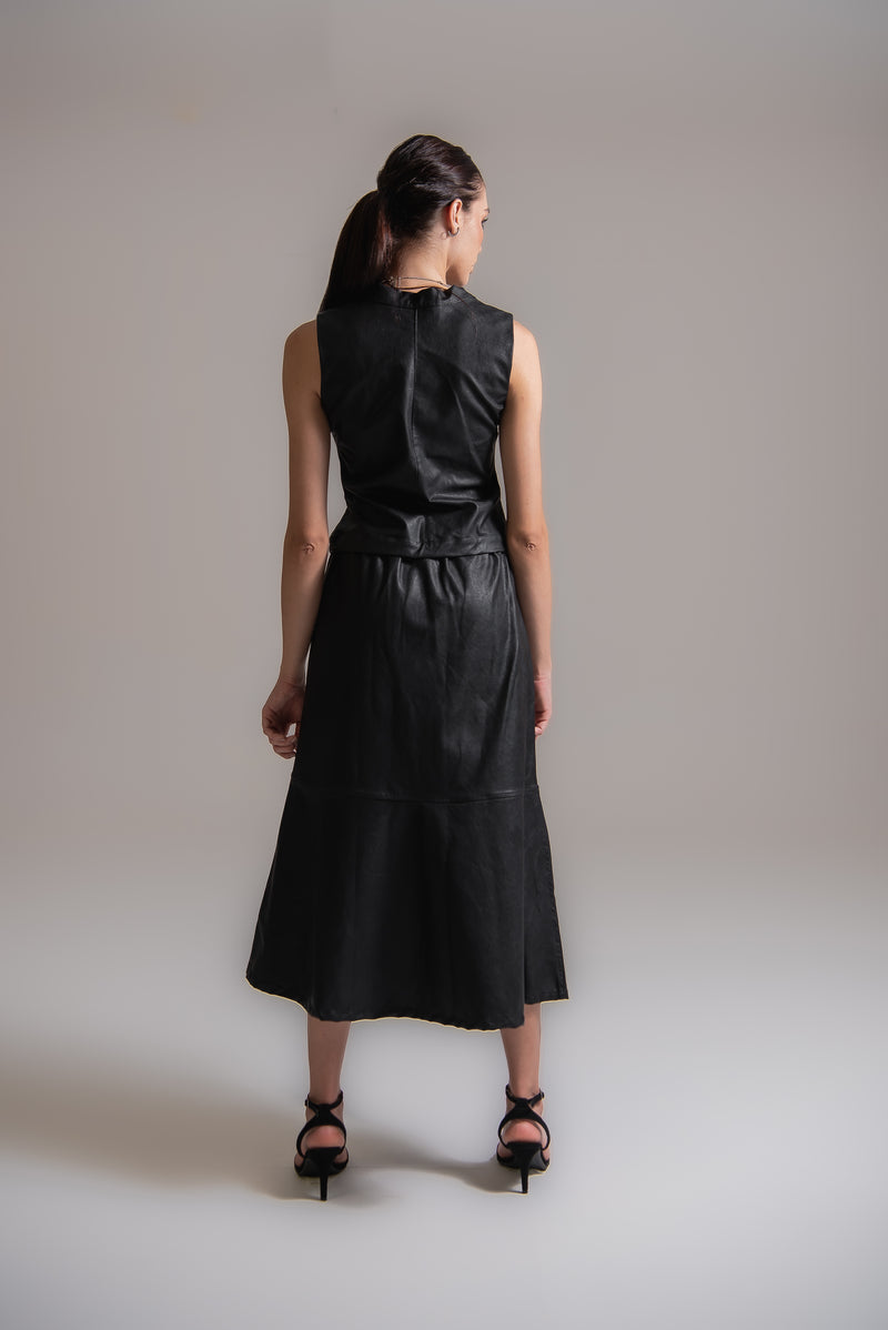 Saia midi em couro de viscose