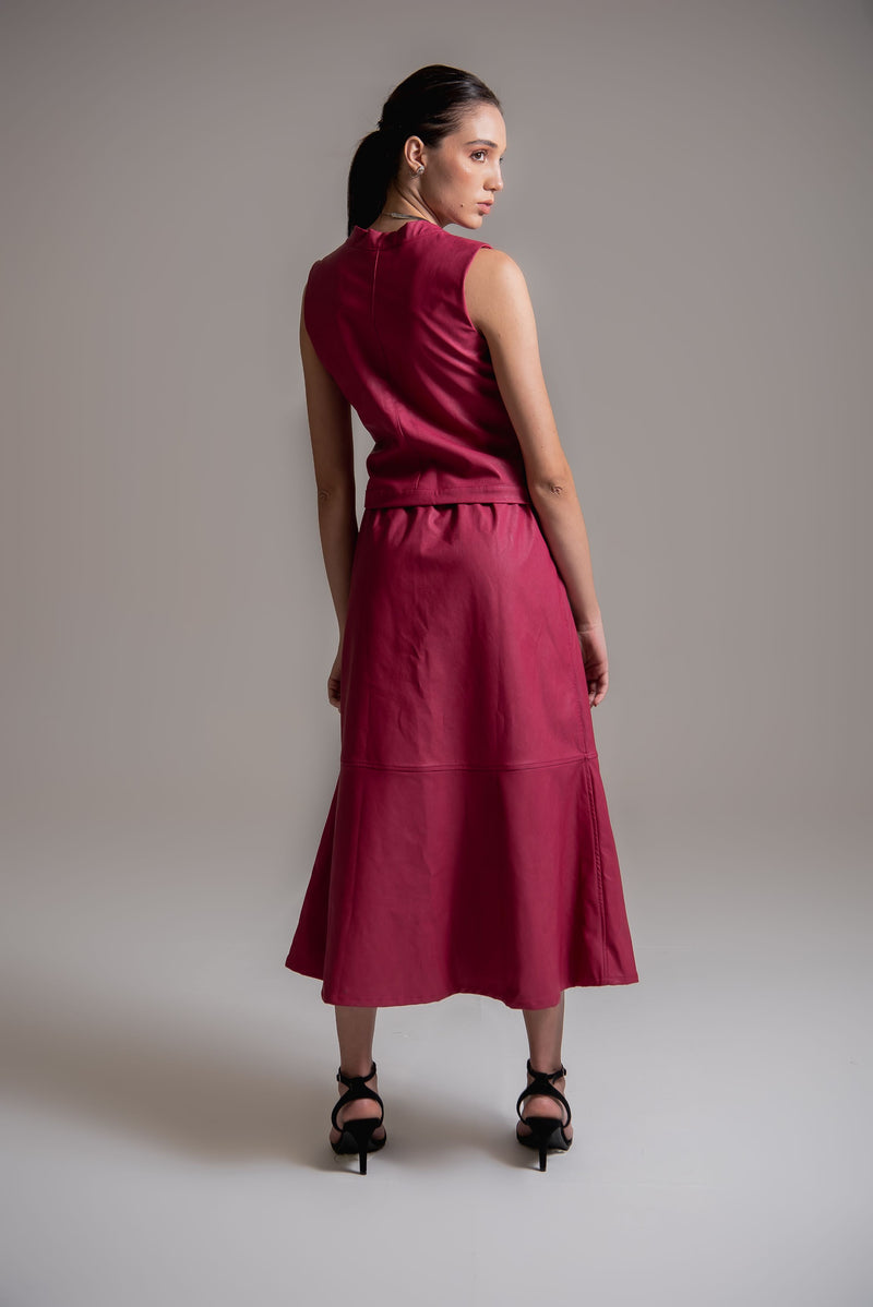 Saia midi em couro de viscose