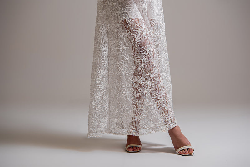 Vestido de alças com renda e couro de viscose