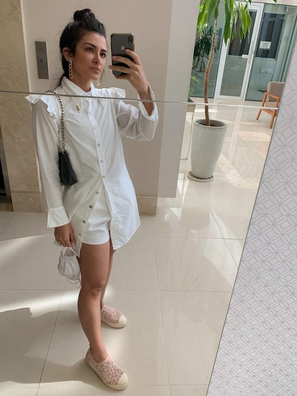 Camisa Feminina Manga Longa com Babado nos Ombros - Aline vervan